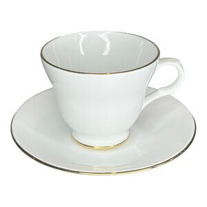Sadler Wellington Tea Cup Saucer Set Bone China Christmas Tea Gold White Vtg